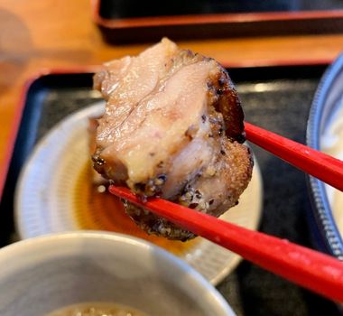 荒尾市の来夢の鶏の黒胡椒焼き