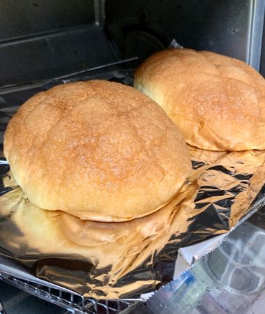 ふくやまベーカリー メロンパン トースターで焼くとビスケット生地に！ - Araoo