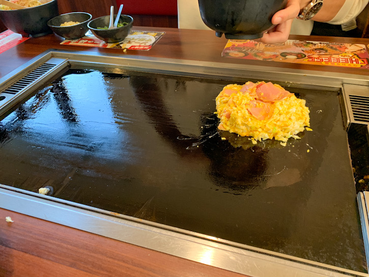 お好み焼き4玉が一気に焼ける鉄板
